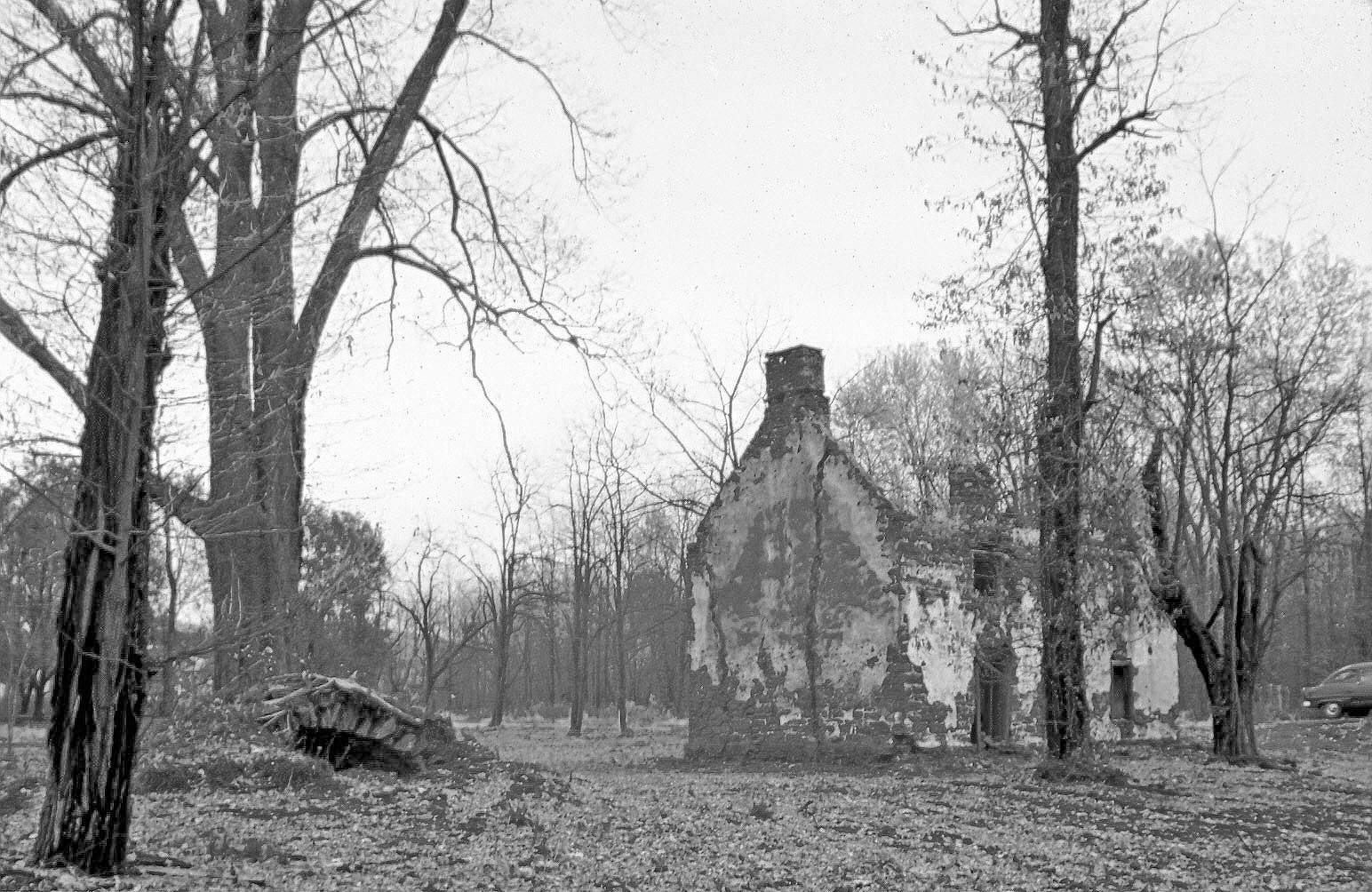 Image #1: Mouns Jones House, NW perspective view before restoration, (1962)