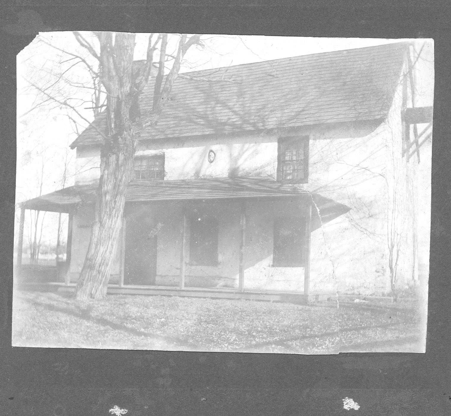 Mouns Jones House, original Fegley photo from Schwenkfelder Library (c.1901