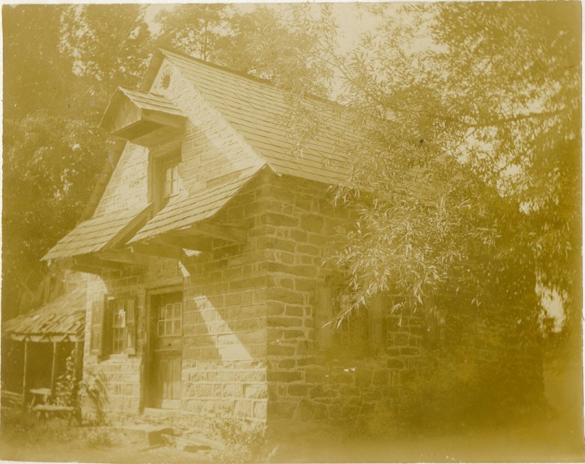 Deturk House, perspective view from southeast