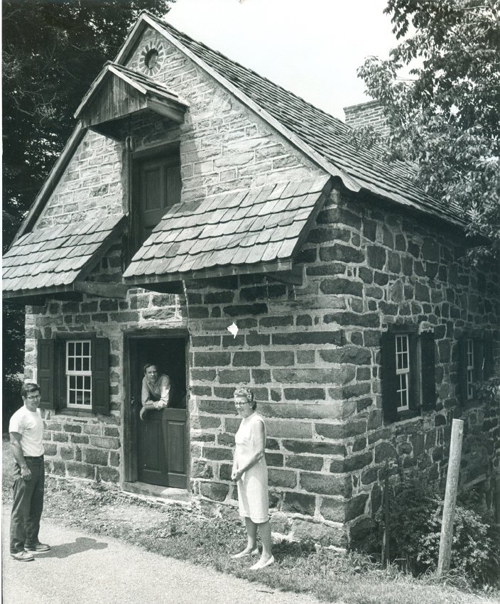 DeTurk House, perspective view from southeast (1975)