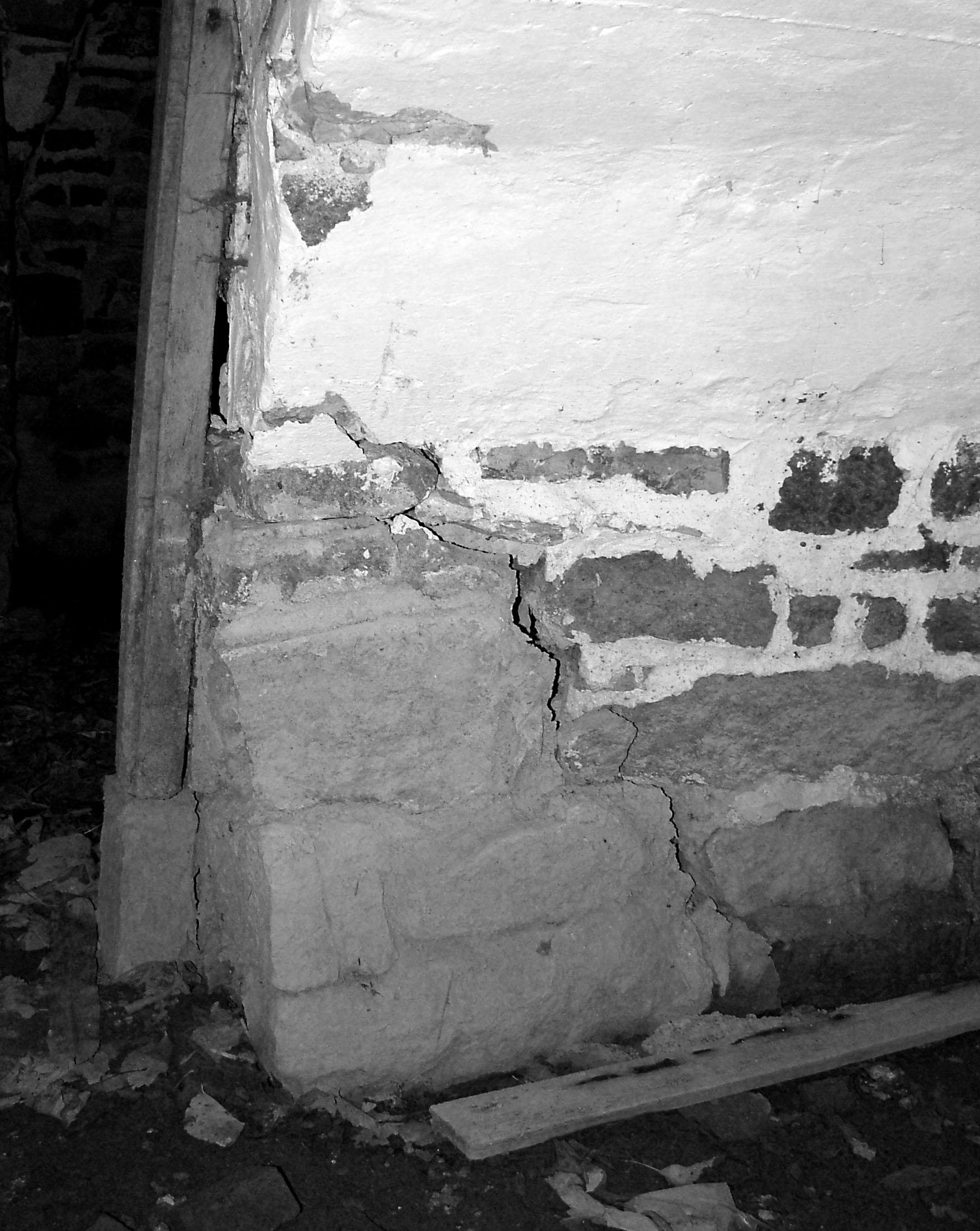 Detail view of root cellar jambs