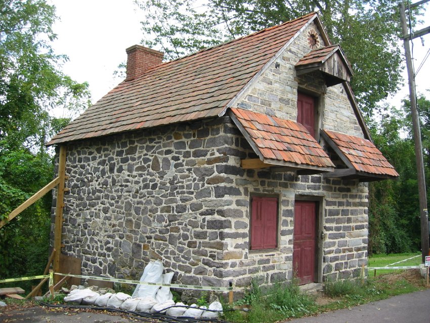 SW perspective view, image 1