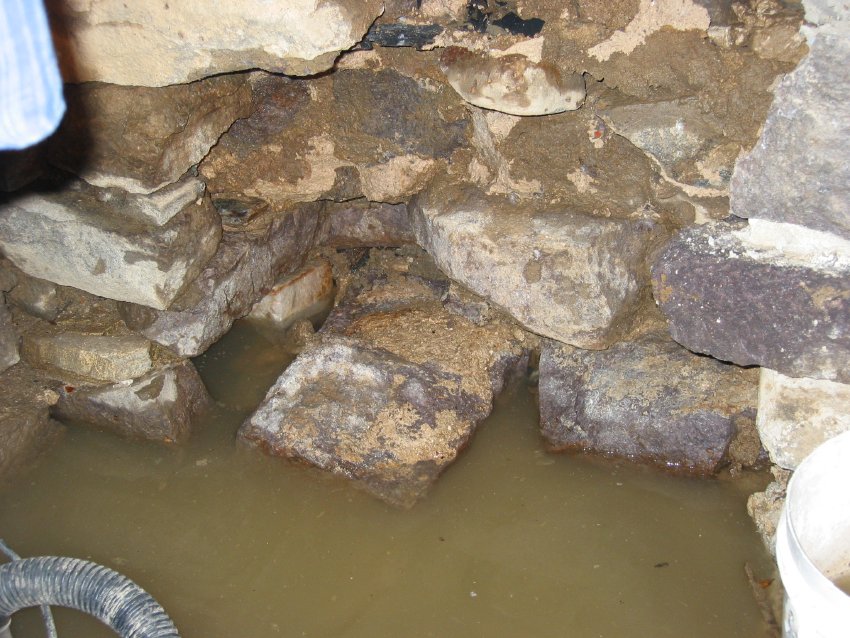 DeTurk cellar drain opening inlet site