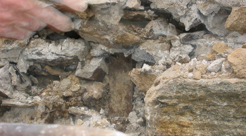#9 - 1628:Exposed original floor joist end grain above kitchen doorway