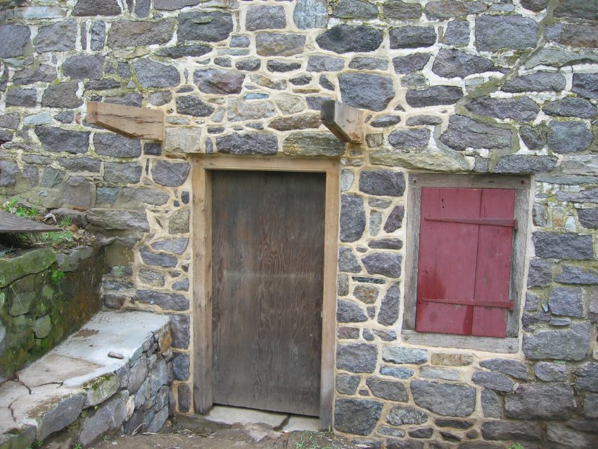 New pointing around restored kitchen doorway, image #3 (2009)
