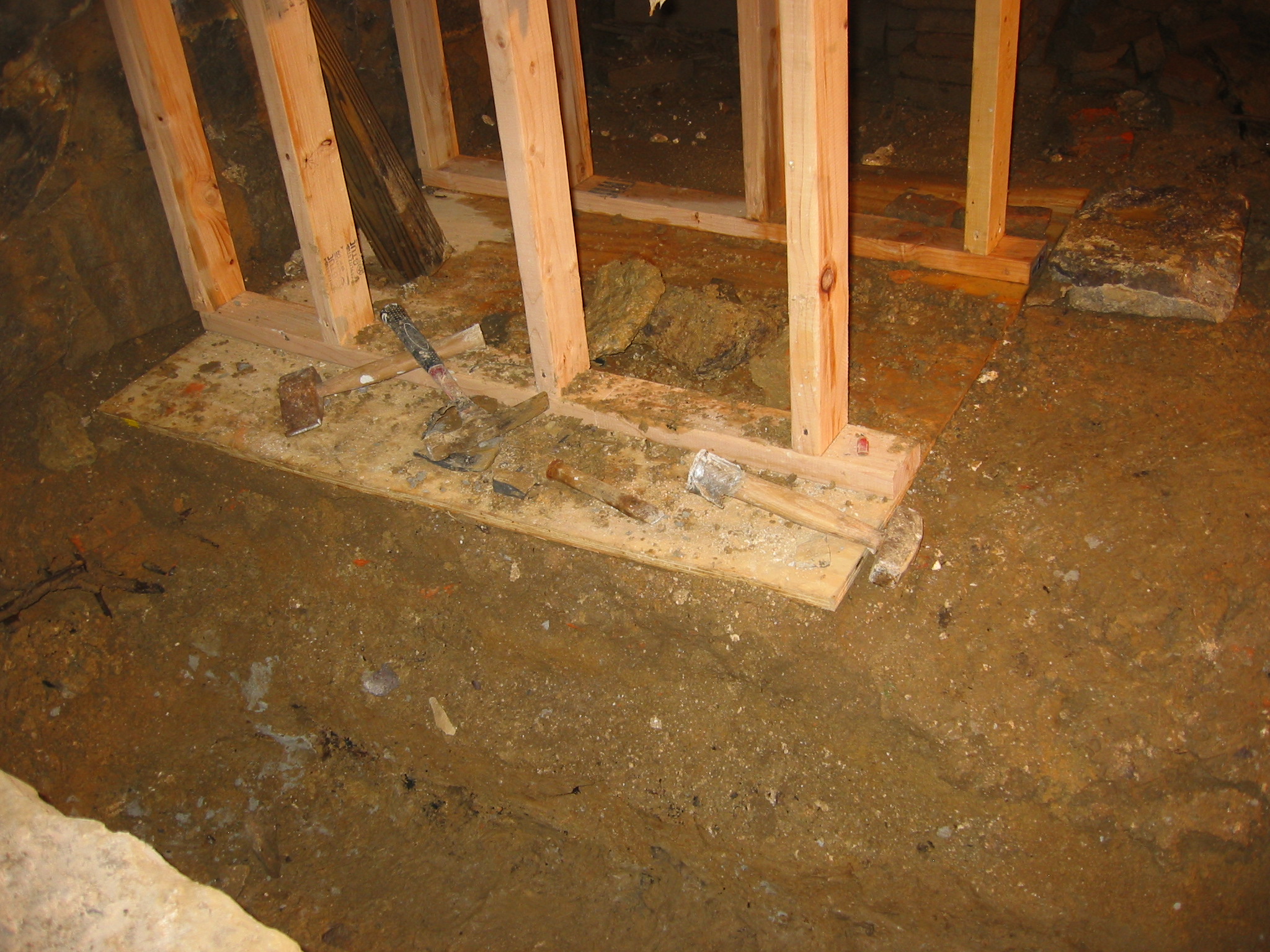 Temporary shoring ["centering"] frame supporting DeTurk cellar vault (2009)