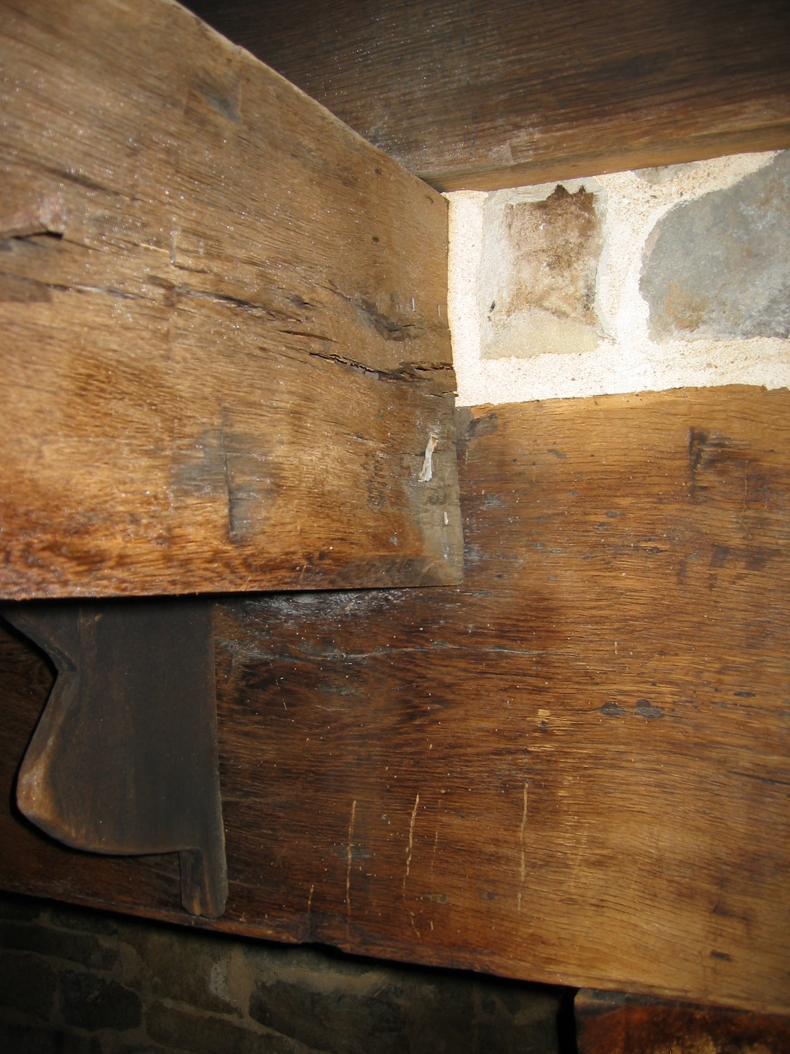0082, 7/25/10: Detail of northern end of reconstructed & reset summer beam