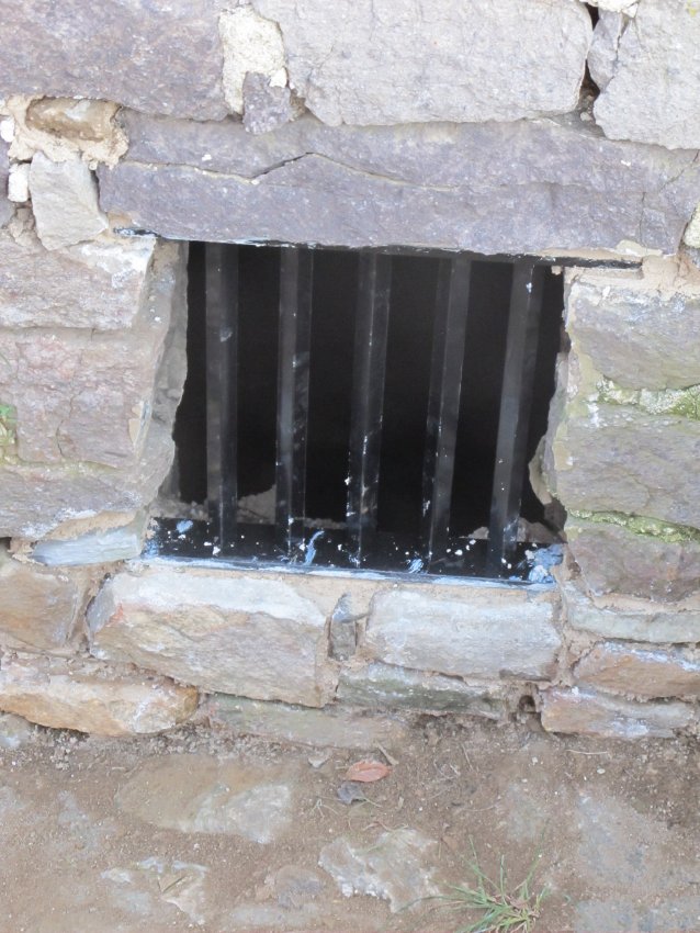 DeTurk House, reconstructed vent grille in place (2011)