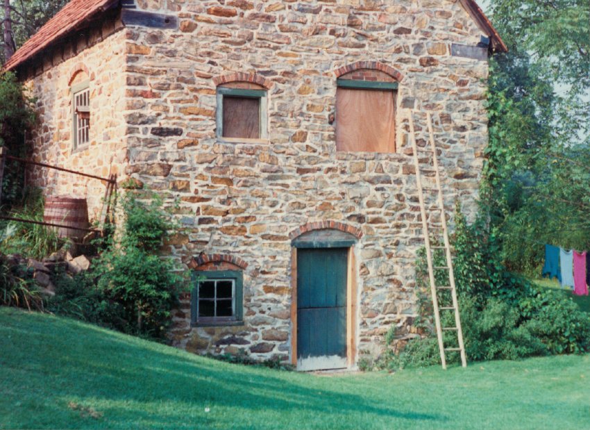 Keim ancillary building detail of SW perspective view (c.1990)