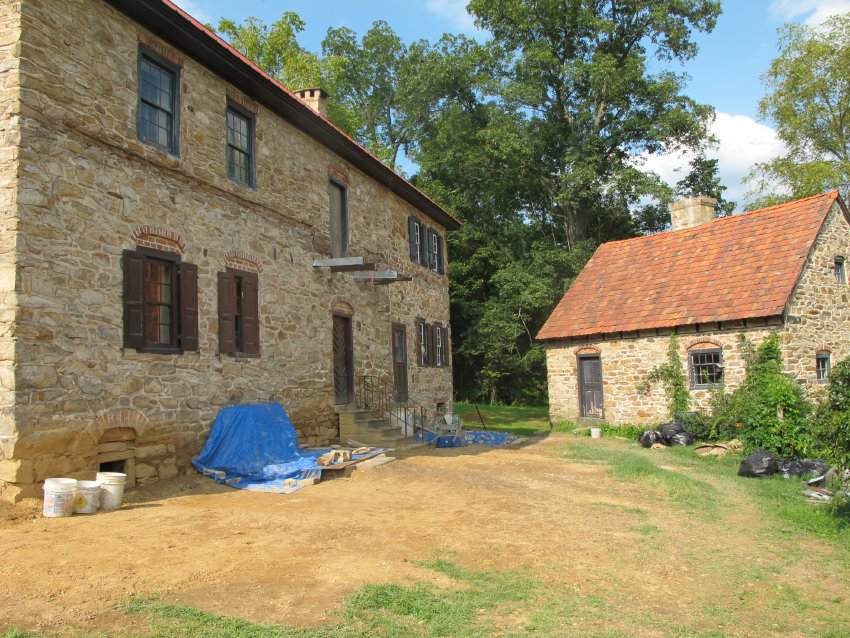 #14, 5678: South eaves wall after removal of 1930s porch