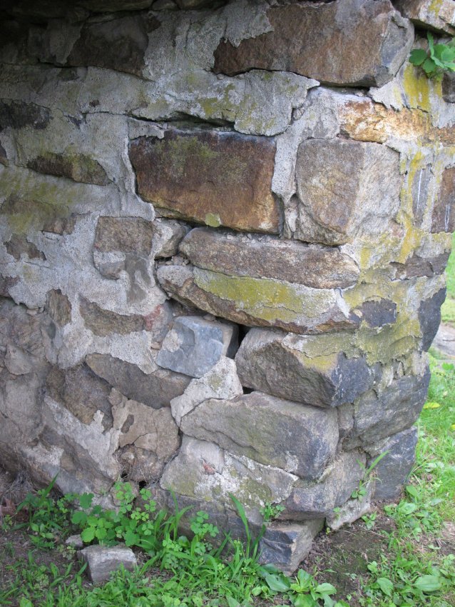 #21, 4192: failing support pier for 1930s porch
