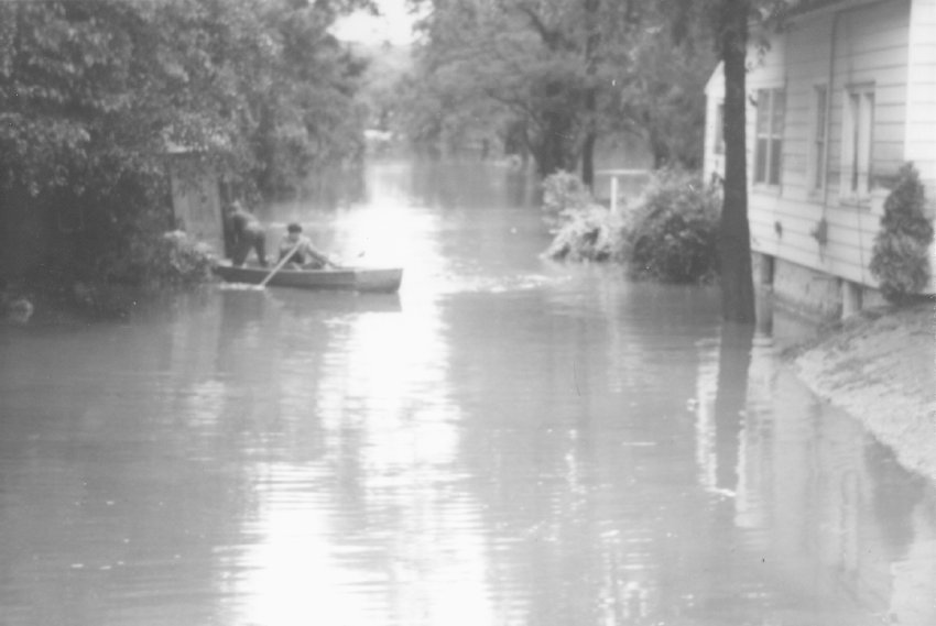 Moraltton village, 1972 flood, view from Douglass House to Mouns Jones