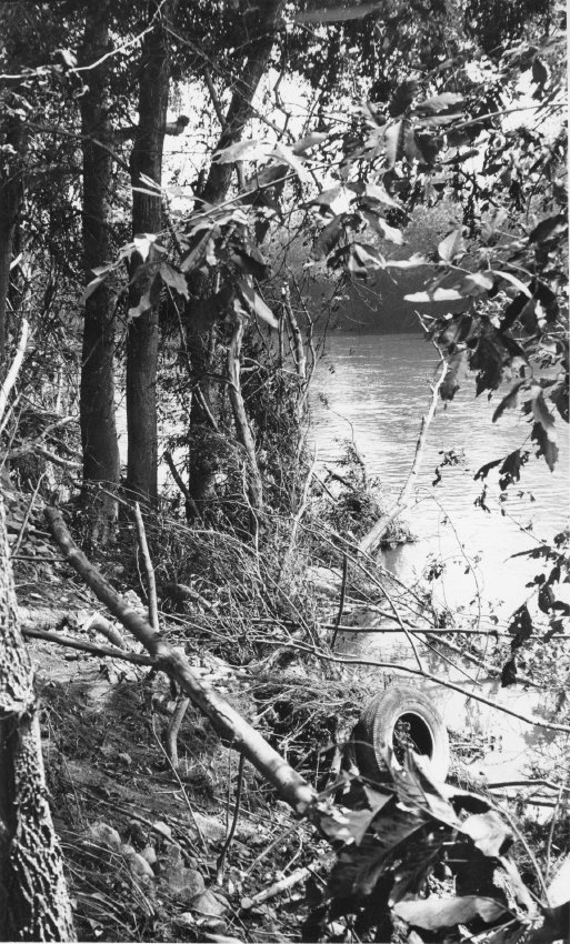Morlatton village, aftermath of 1972 flood