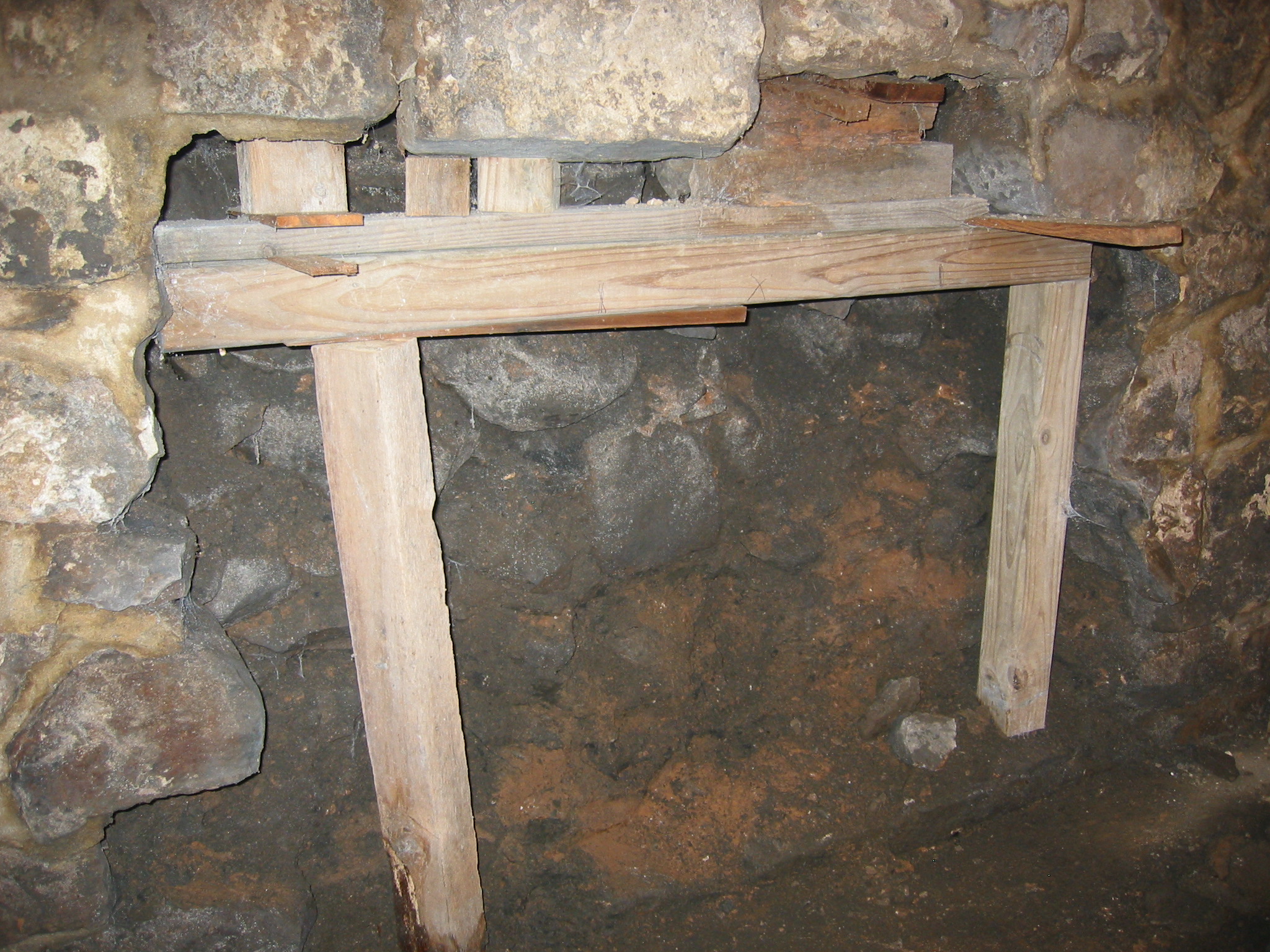 Destabilized west foundation wall - interior, image 2