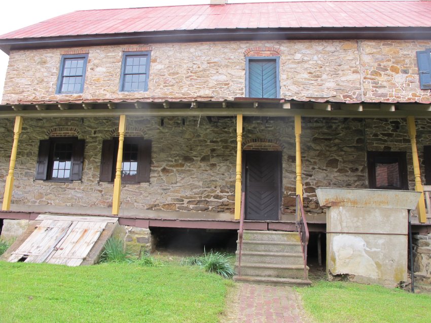 3683-1930s Keim House porch with concrete stair structures