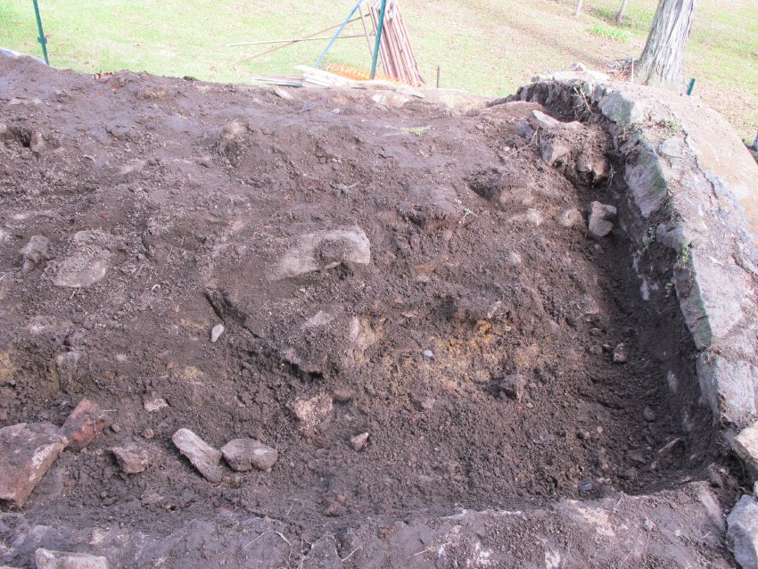 #6: photo 6683: loose fill soil after sod removed from vault