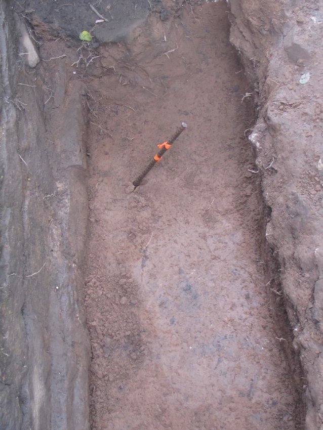 #3, 3186, 7/26/13: Probe-bar inserted under foundation plinth