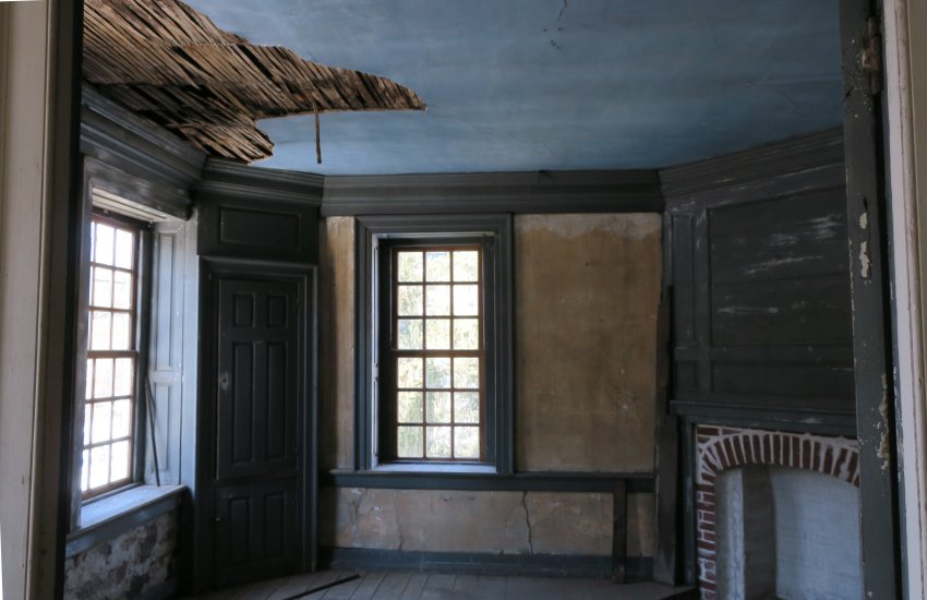 #2: Missing collapsed ceiling plaster & lath, best parlor
