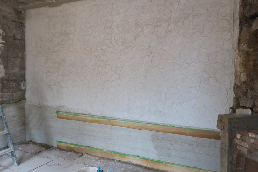 #6: wainscot plaster scored as anchoring “keys” for finish coat