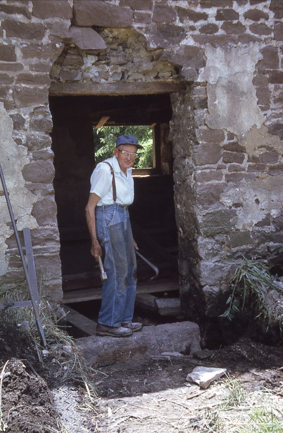 MOUNS JONES HOUSE RUINS{a}
DOUGLASSVILLE BERKS COUNTY PENNSYLVANIA, image 5