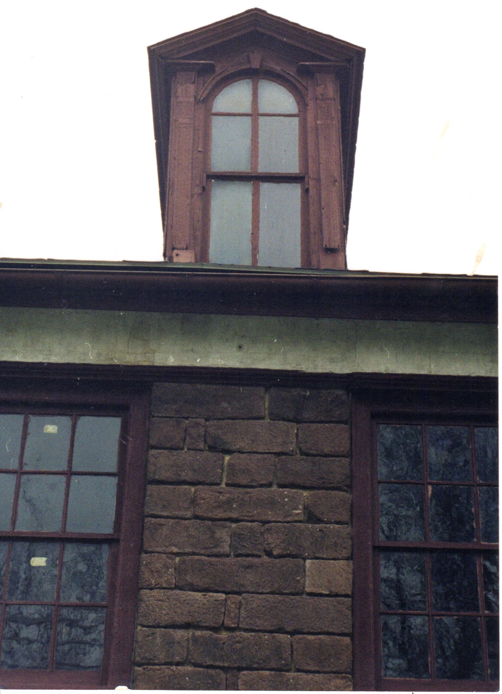 Detail views of SW elevation & perspective, image 6